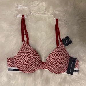 Tommy Hilfiger push up bra